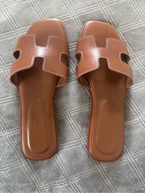 Women's Brown slides size 9